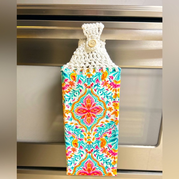 HAND CRAFTED Colorful Floral Crochet Top Hanging Kitchen or Bathroom Hand Towel - Picture 5 of 7